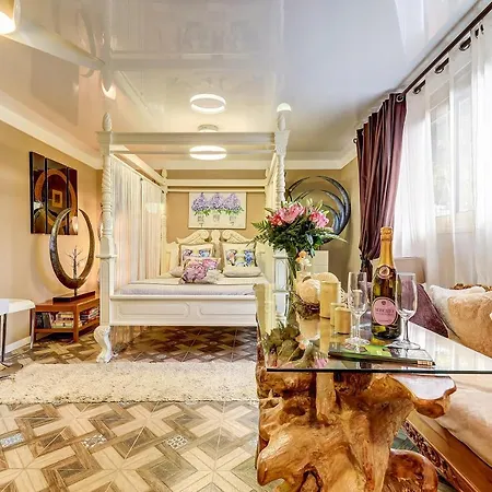 Apartment Mordelliya Private Jacuzzi *