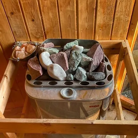 Mordelliya Private Jacuzzi *